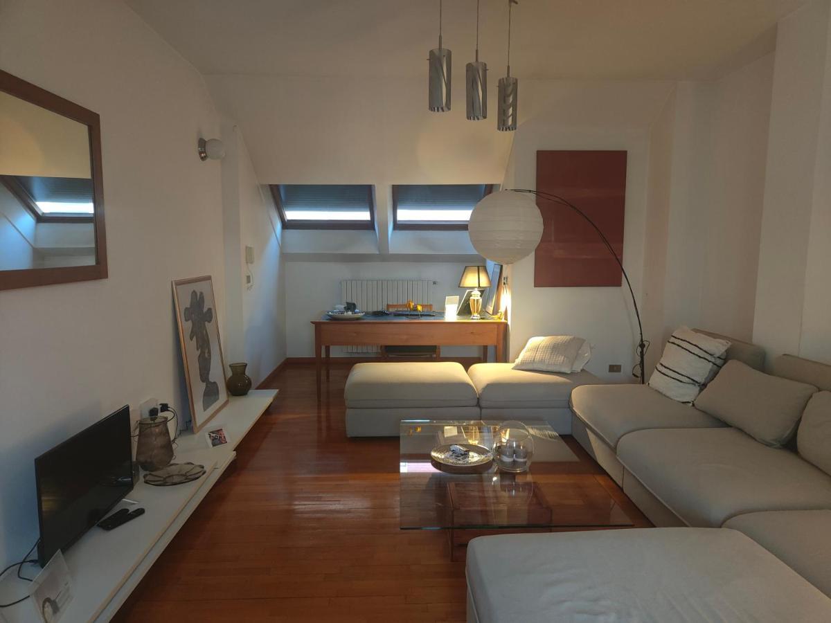 Grande Apartamento, Centro Di Asti Διαμέρισμα Εξωτερικό φωτογραφία